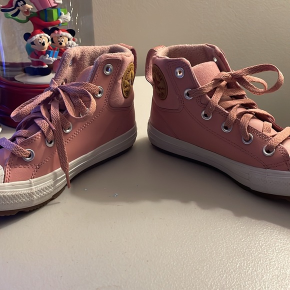 Pink Winter Converse Shoes Youth size 3 - Picture 7 of 10